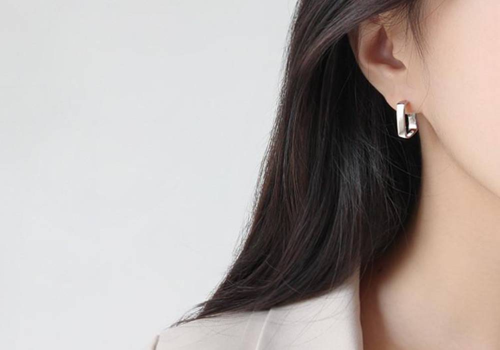 what jewelry can you wear every day sterling silver hoop earrings